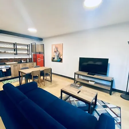 Nasimo Inside * Szófia