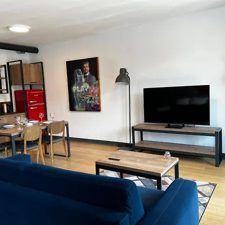 Nasimo Inside Szófia